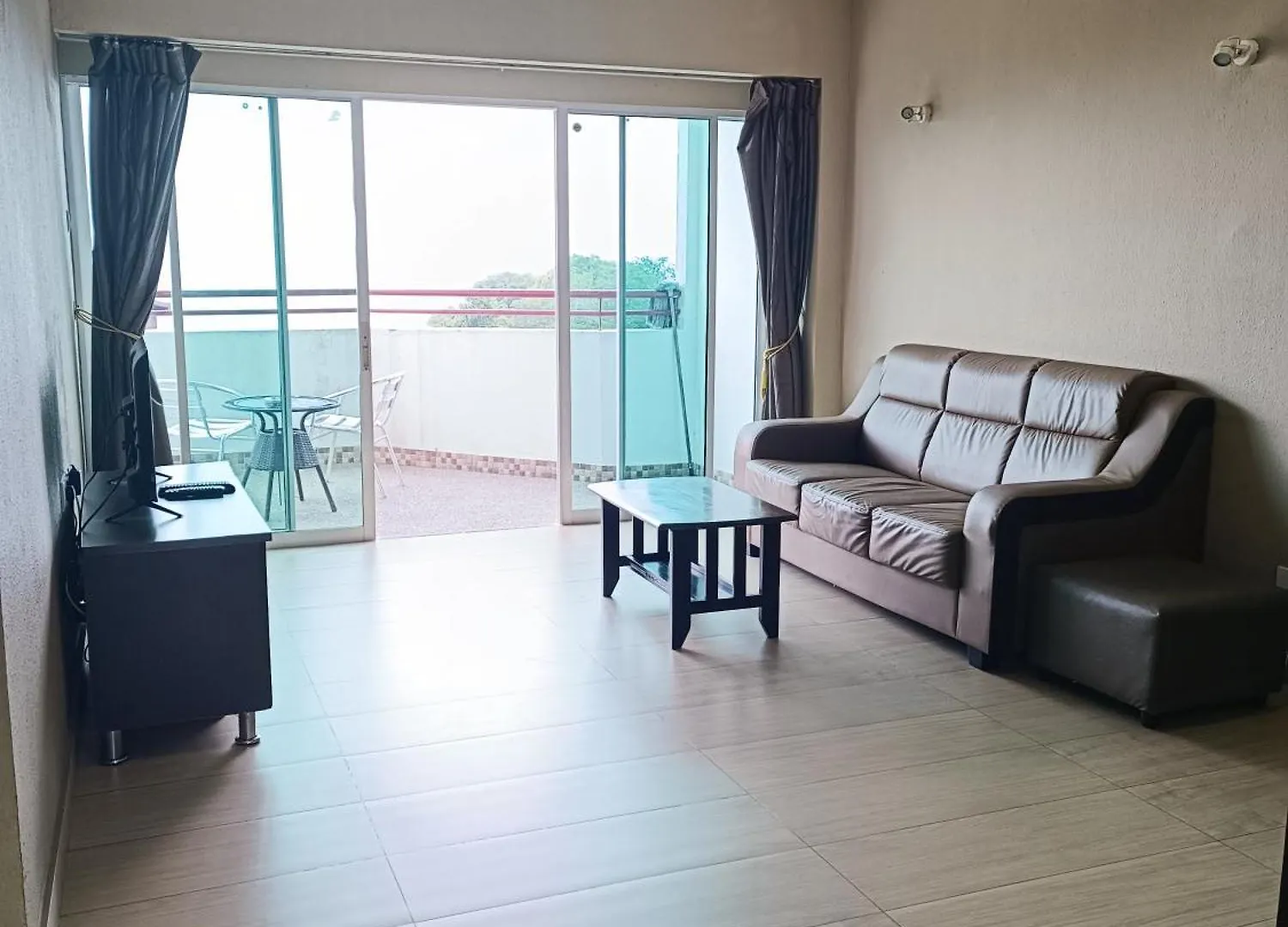 Apartment Lovers Island Homestay Batu Ferringhi